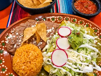 El Canario Carnitas, business photo 2