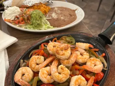 Landeros Mexican Grill + Cantina, business photo 3
