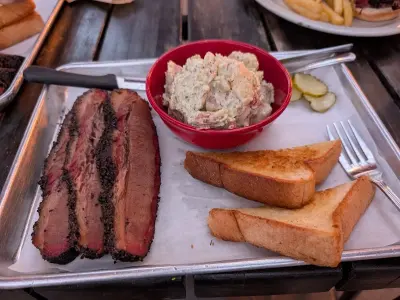 Swing Inn Cafe & BBQ, business photo 3