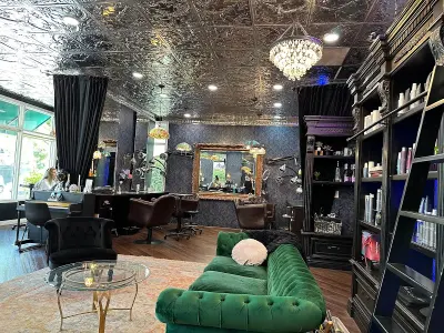 The Artisan Parlor, business photo 3