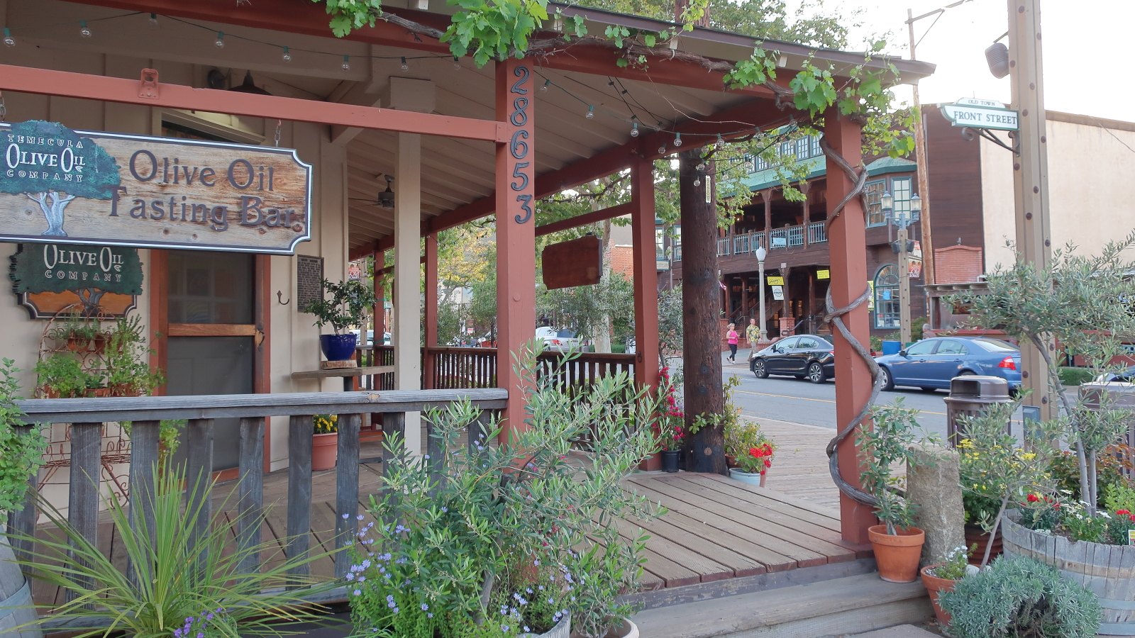 Old Town shops at Front and Main Streets